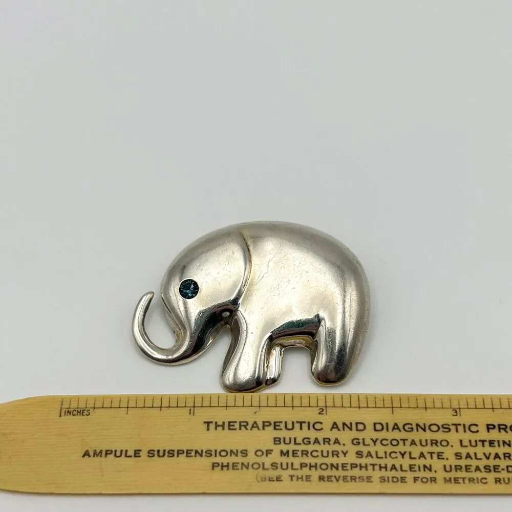 Vintage Sterling Silver 925 Elephant Brooch Pin with Blue Rhinestone Eye